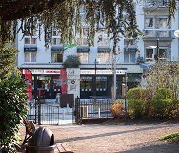 Hotel Le Square Aurillac Exterior photo